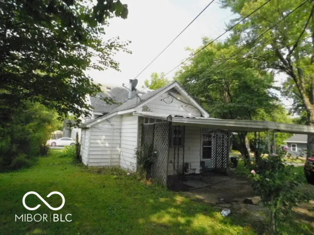 323 Desart Street Brazil, IN 47834