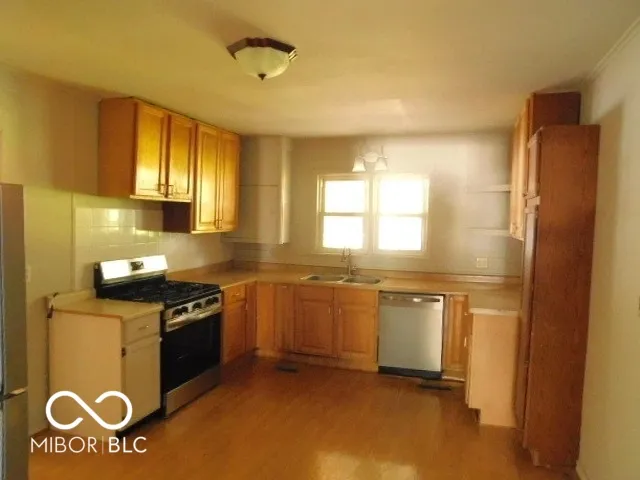 323 Desart Street Brazil, IN 47834