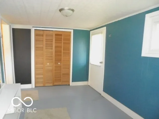 323 Desart Street Brazil, IN 47834
