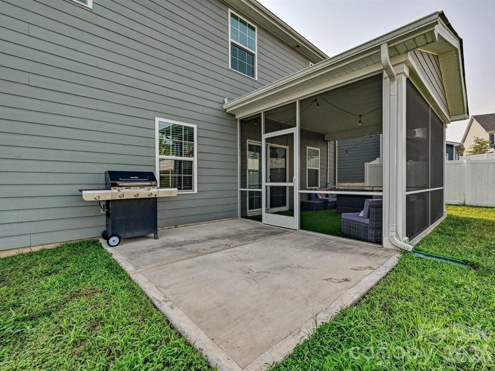10016 Bowtie Lane Huntersville, NC 28078