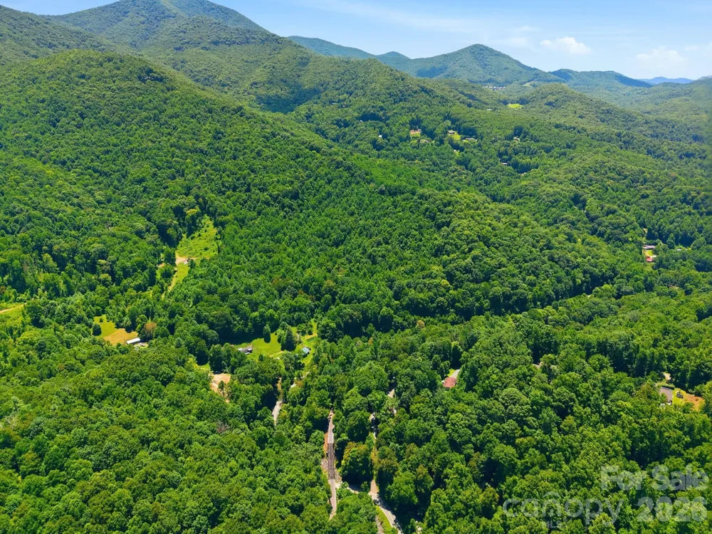 1158 Dark Ridge Road Sylva, NC 28779