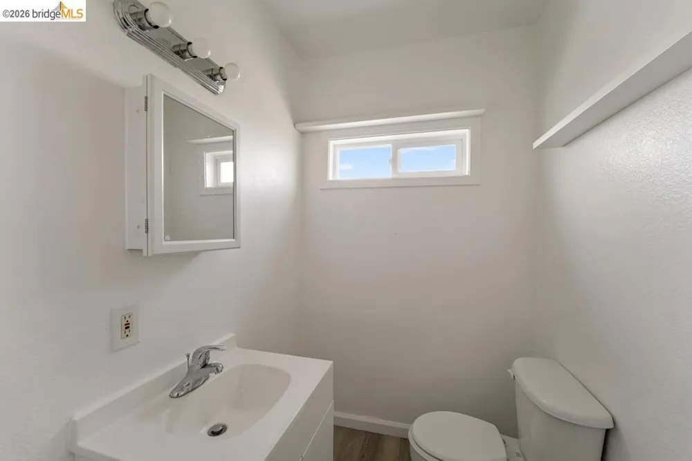 402 Bissell Richmond, CA 94801