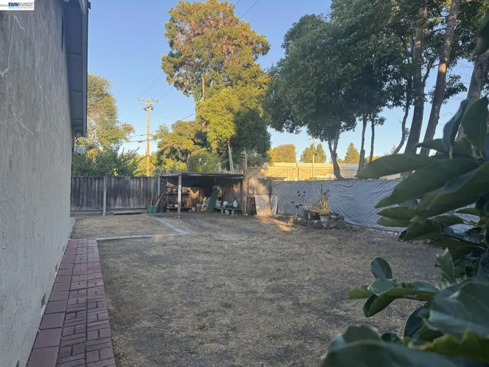 1603 Morgan St Mountain View, CA 94043