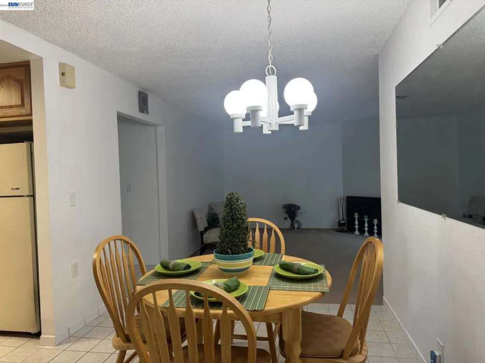 1603 Morgan St Mountain View, CA 94043
