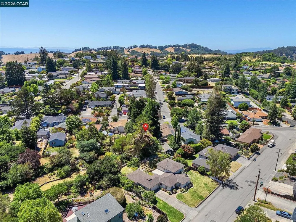 17460 Vineyard Rd Castro Valley, CA 94546