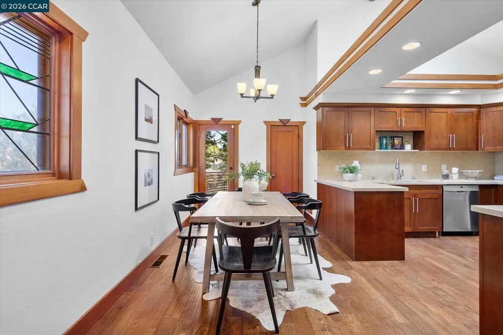 17460 Vineyard Rd Castro Valley, CA 94546