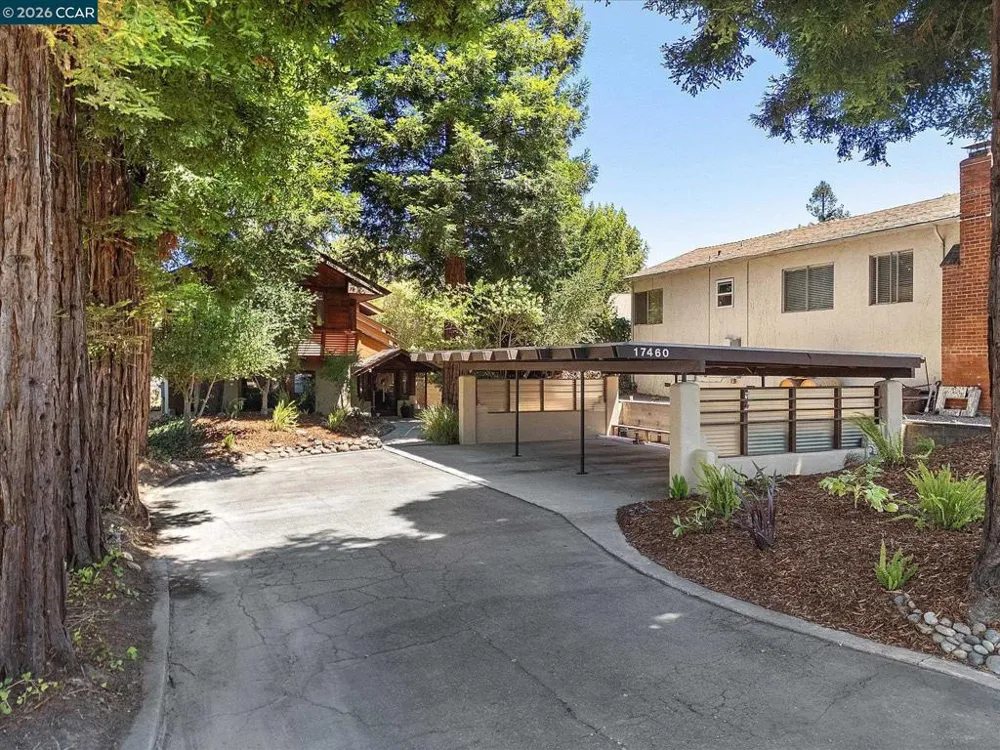 17460 Vineyard Rd Castro Valley, CA 94546