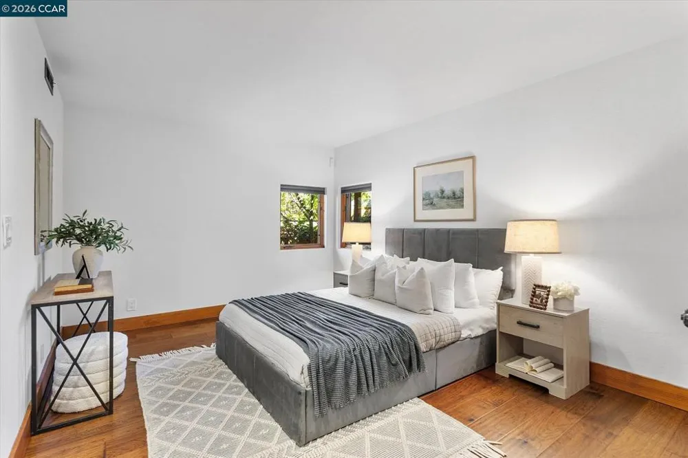 17460 Vineyard Rd Castro Valley, CA 94546