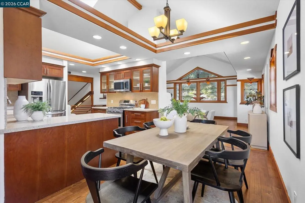 17460 Vineyard Rd Castro Valley, CA 94546