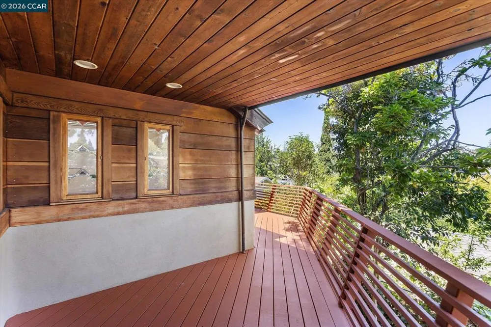 17460 Vineyard Rd Castro Valley, CA 94546
