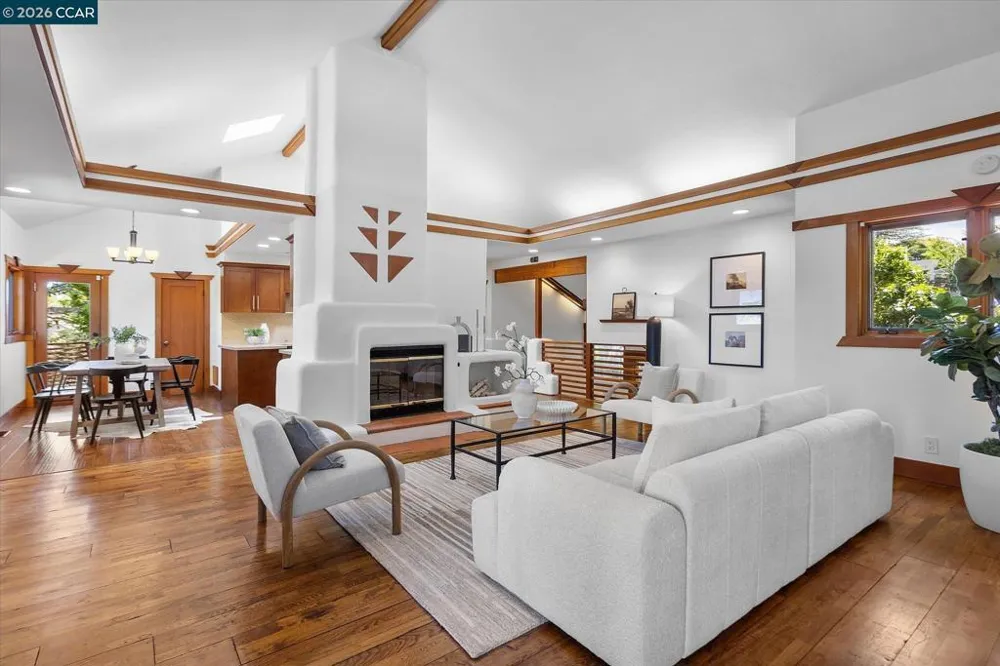 17460 Vineyard Rd Castro Valley, CA 94546