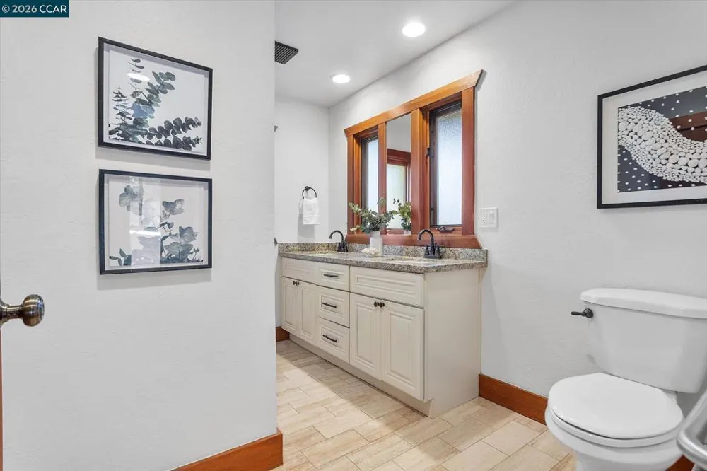 17460 Vineyard Rd Castro Valley, CA 94546