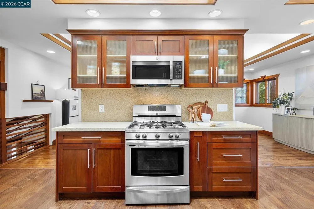 17460 Vineyard Rd Castro Valley, CA 94546
