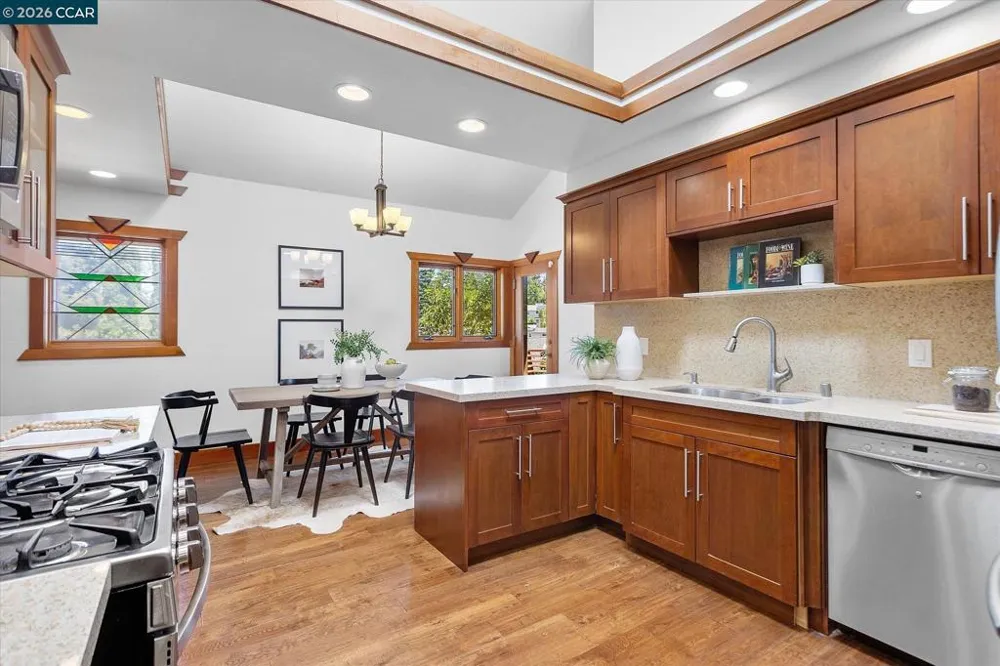 17460 Vineyard Rd Castro Valley, CA 94546