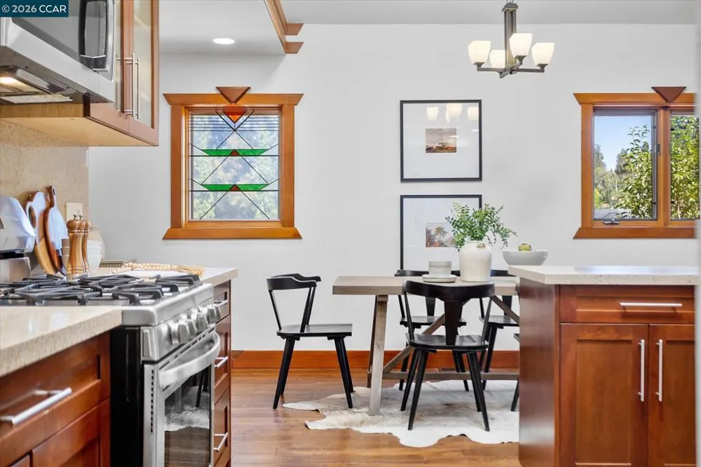 17460 Vineyard Rd Castro Valley, CA 94546
