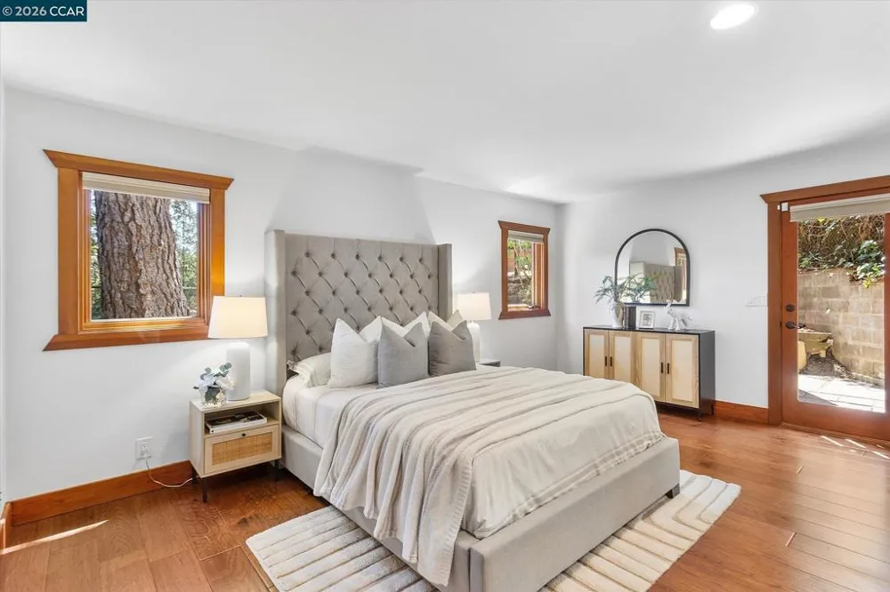 17460 Vineyard Rd Castro Valley, CA 94546