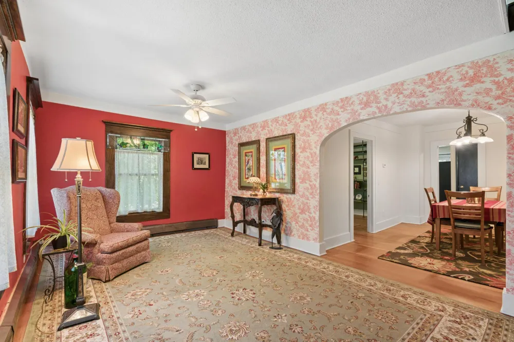 113 4th Street E Carver, MN 55315