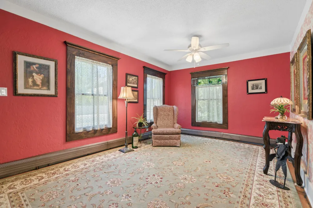 113 4th Street E Carver, MN 55315