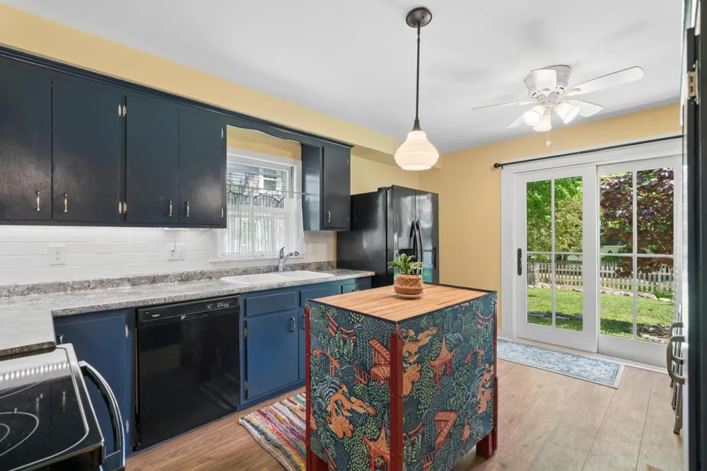113 4th Street E Carver, MN 55315