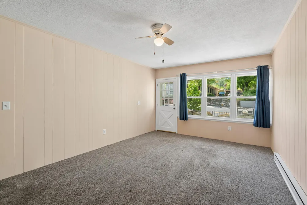 113 4th Street E Carver, MN 55315