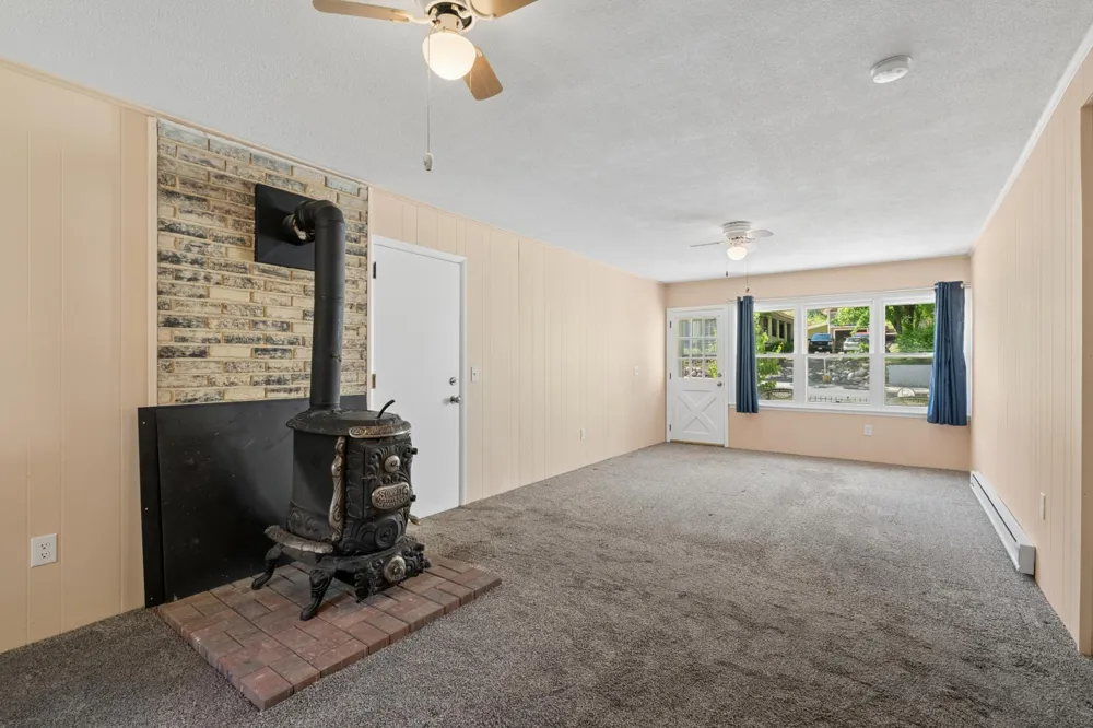 113 4th Street E Carver, MN 55315