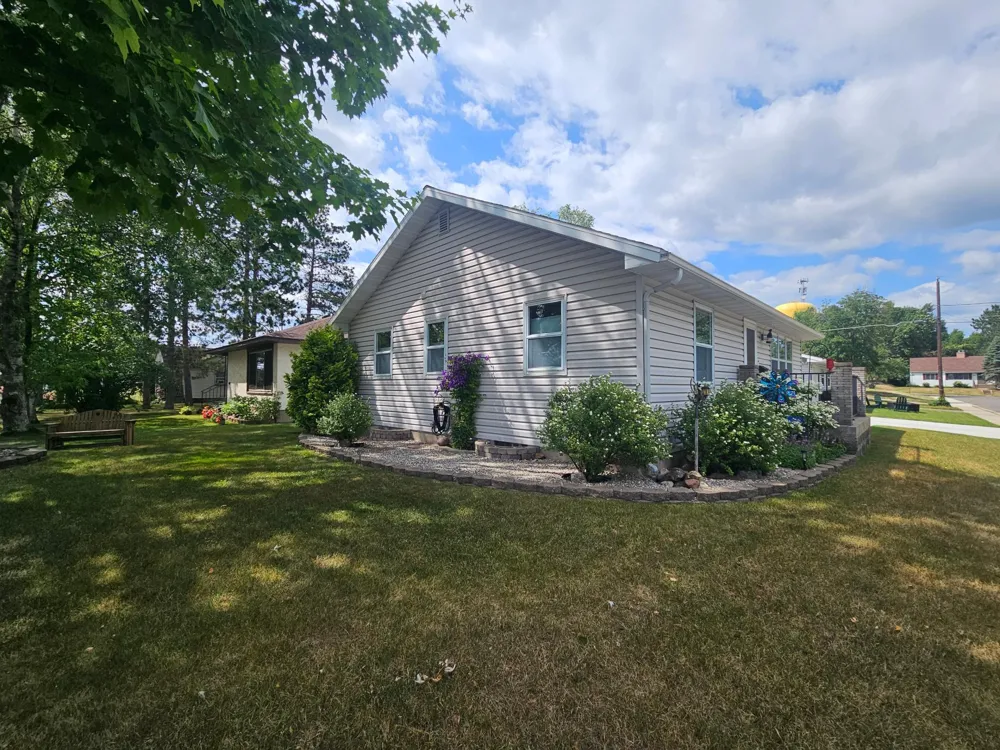 701 Auburn Avenue Eveleth, MN 55734