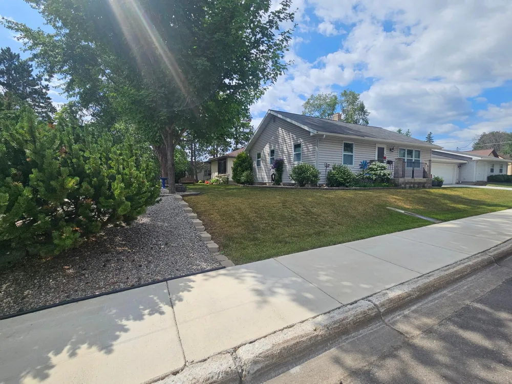 701 Auburn Avenue Eveleth, MN 55734