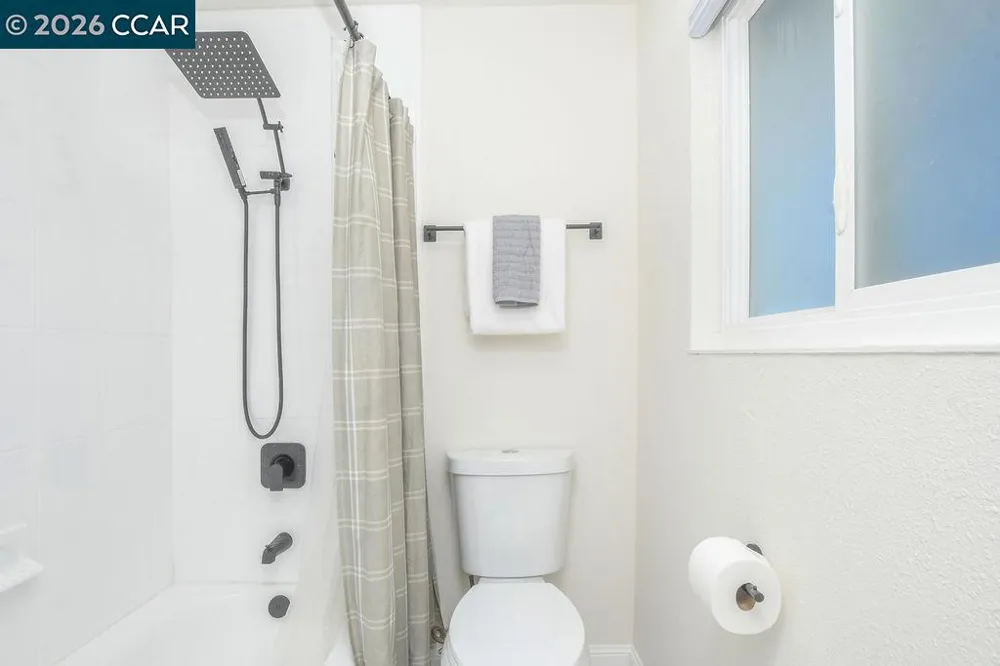 1154 Breckenridge Court Martinez, CA 94553