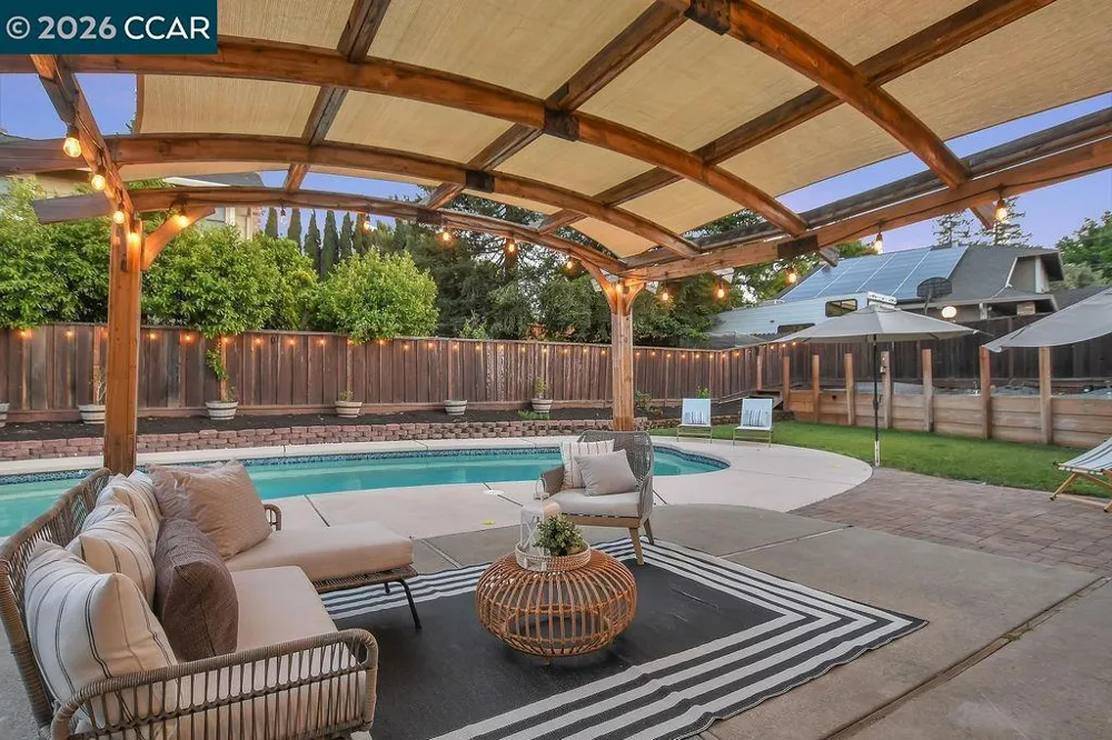 1154 Breckenridge Court Martinez, CA 94553