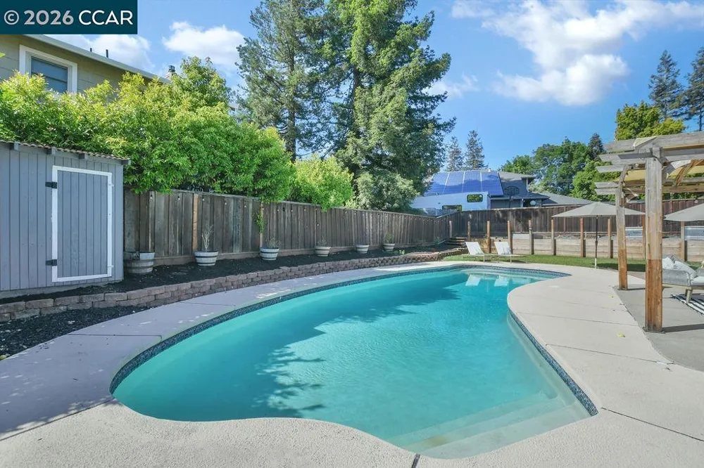 1154 Breckenridge Court Martinez, CA 94553