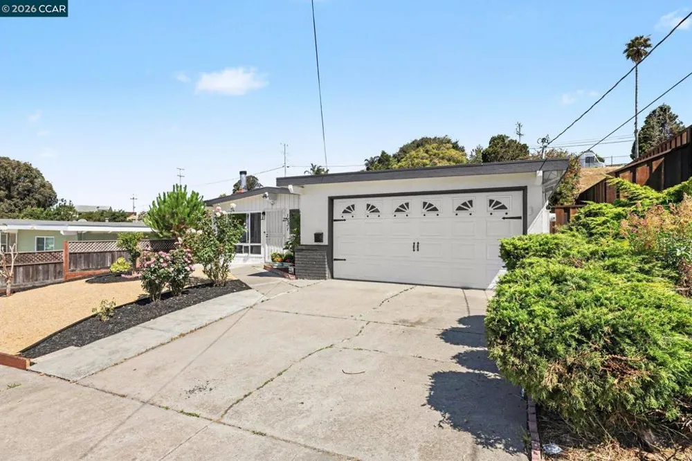 1927 Miner Ave San Pablo, CA 94806
