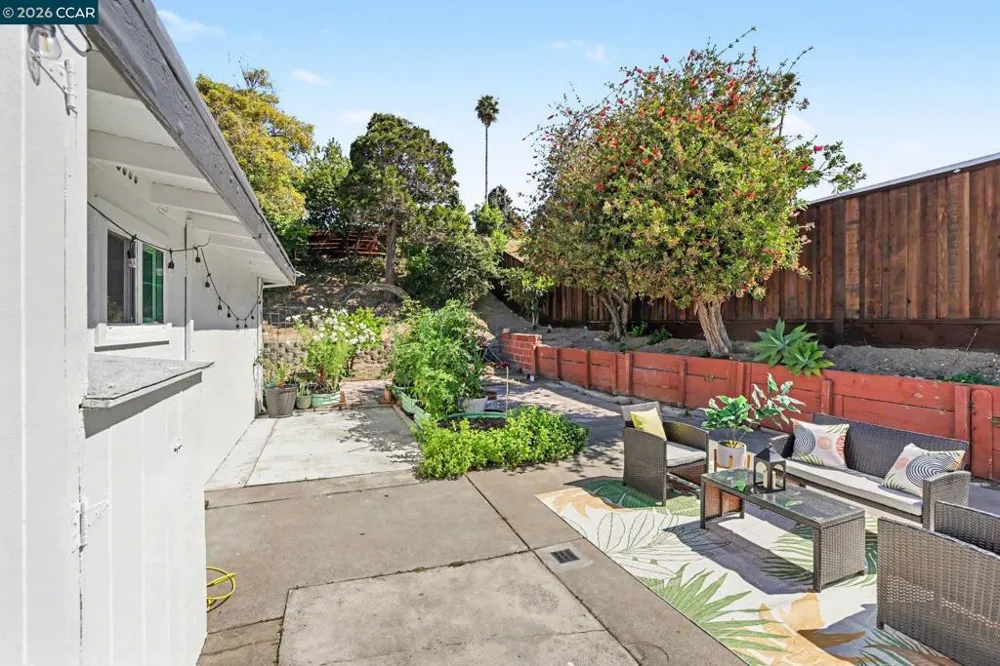 1927 Miner Ave San Pablo, CA 94806