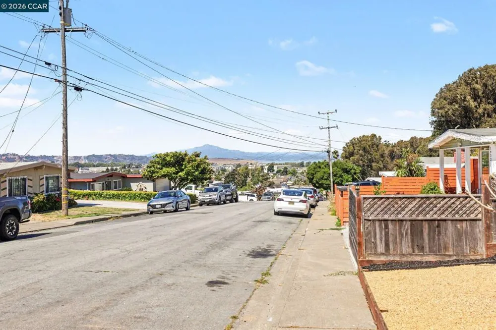 1927 Miner Ave San Pablo, CA 94806
