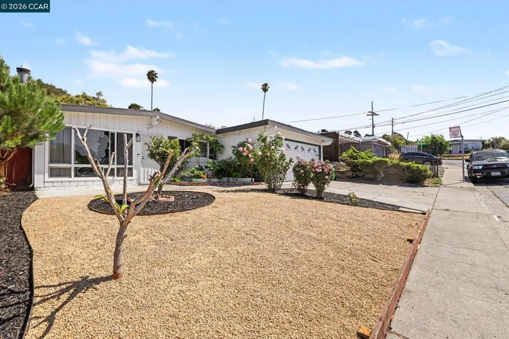 1927 Miner Ave San Pablo, CA 94806