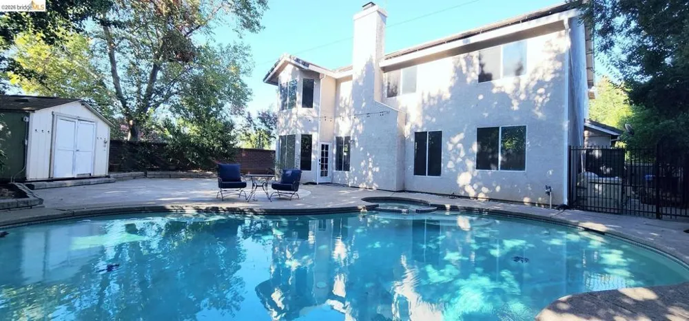 9223 Camden Lake WAY Elk Grove, CA 95624