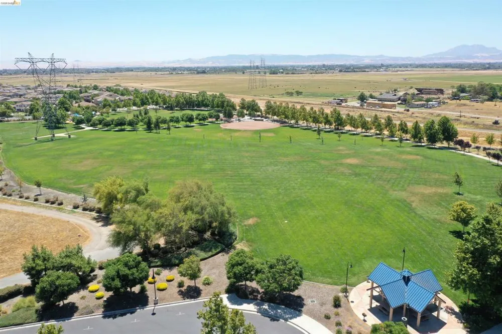 2130 Harborage Way Oakley, CA 94561