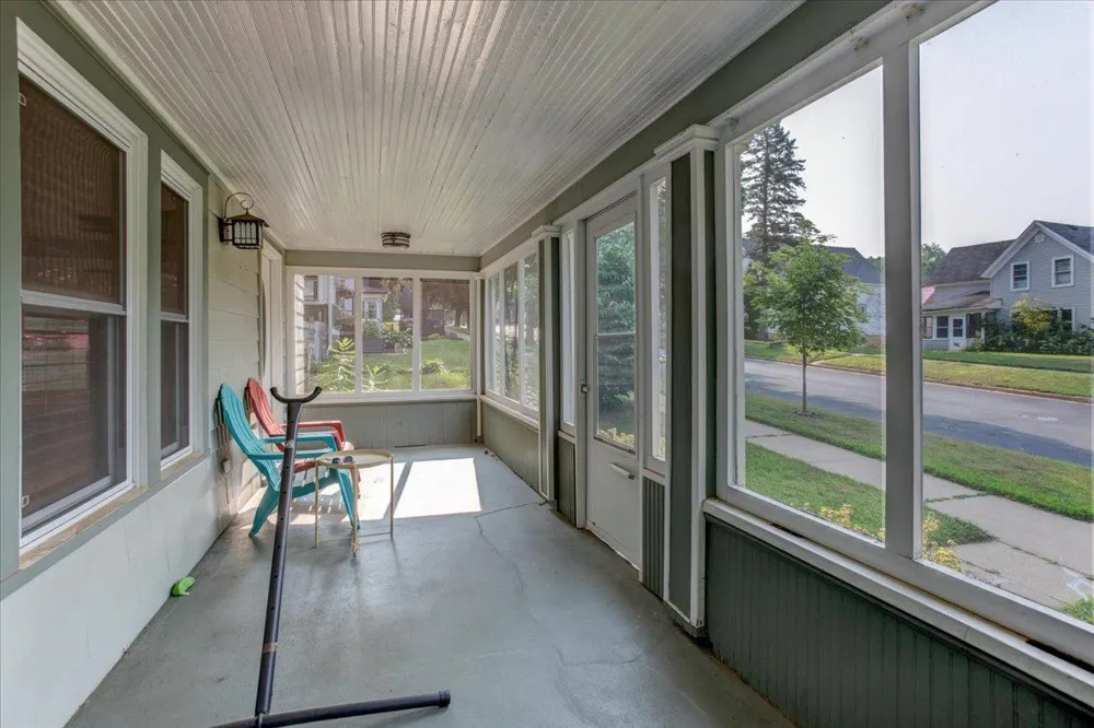 116 Pine Street Glenwood City, WI 54013