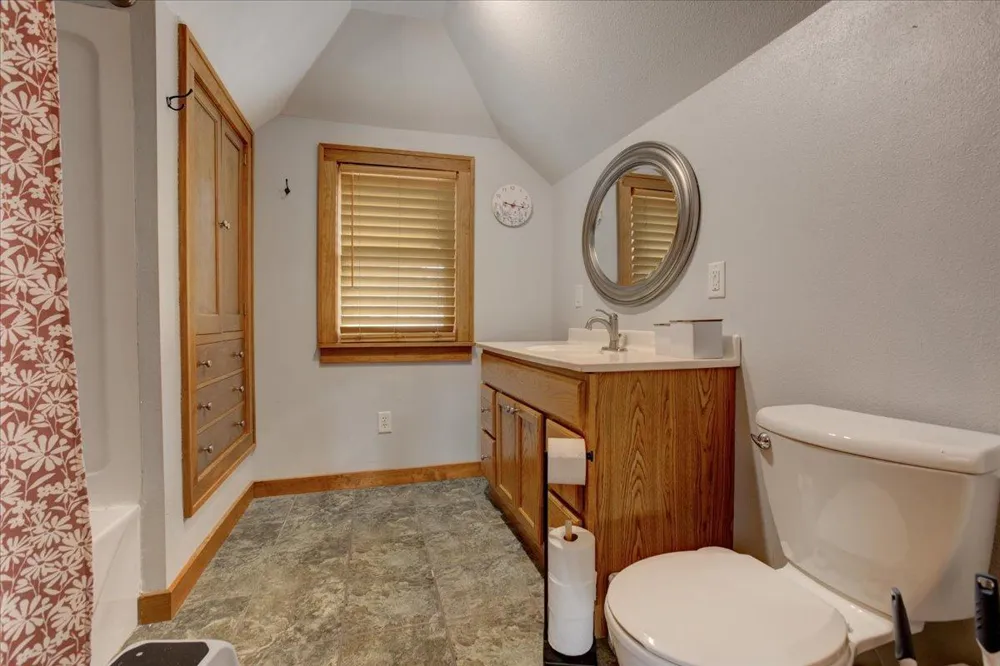 116 Pine Street Glenwood City, WI 54013