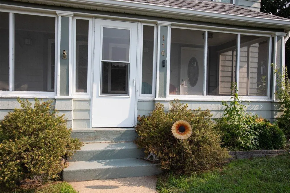 116 Pine Street Glenwood City, WI 54013