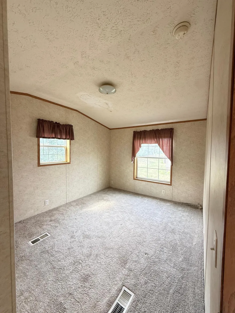 15 Raasch Ranch Zumbrota, MN 55992