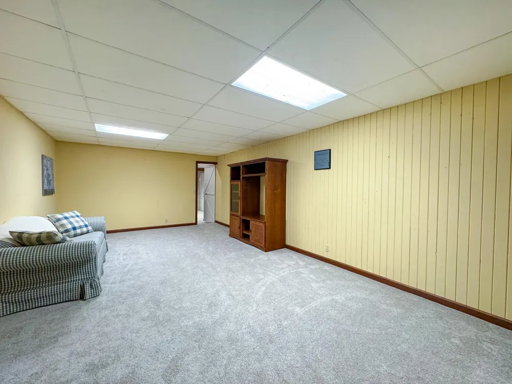 550 Guttenberg Heights Fergus Falls, MN 56537