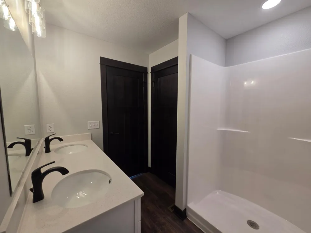 314 Falcon Run Eagle Lake, MN 56024