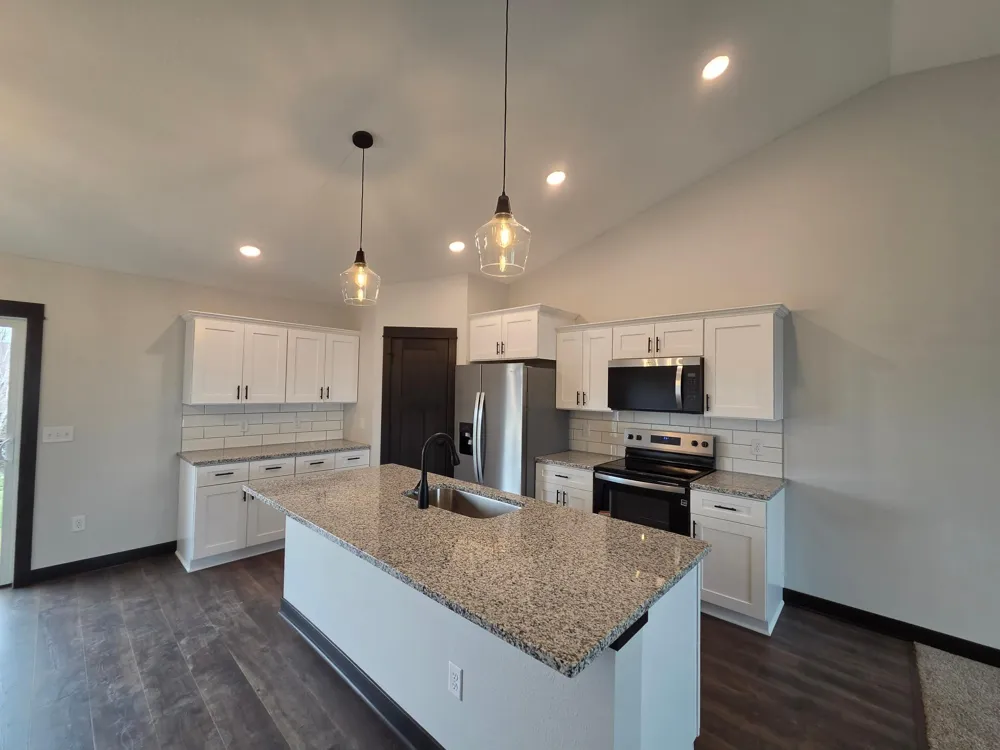 314 Falcon Run Eagle Lake, MN 56024