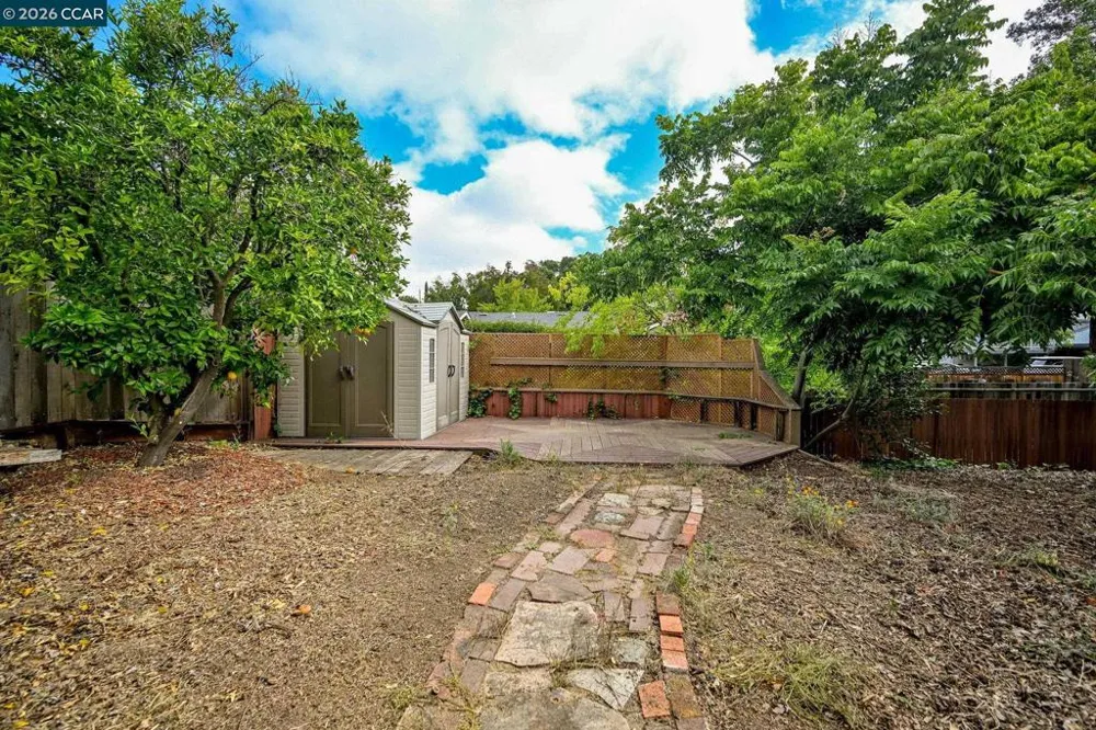 923 Pinon Dr Martinez, CA 94553