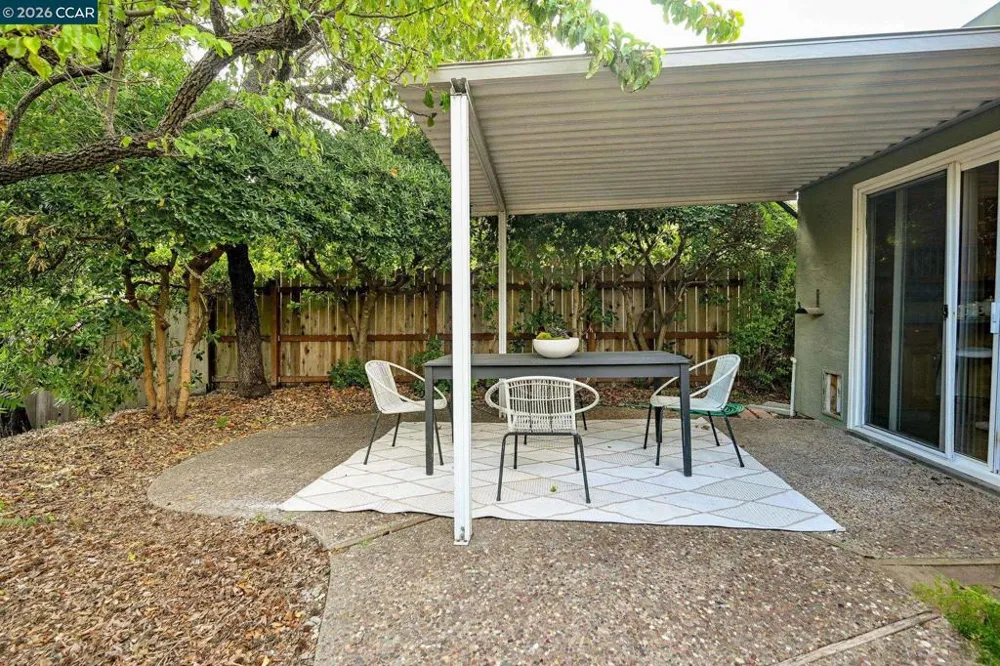 923 Pinon Dr Martinez, CA 94553
