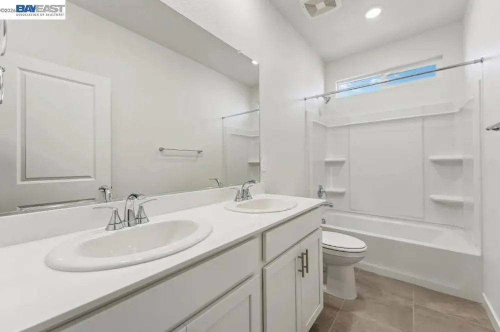 508 Spruce Waly Oakley, CA 94561