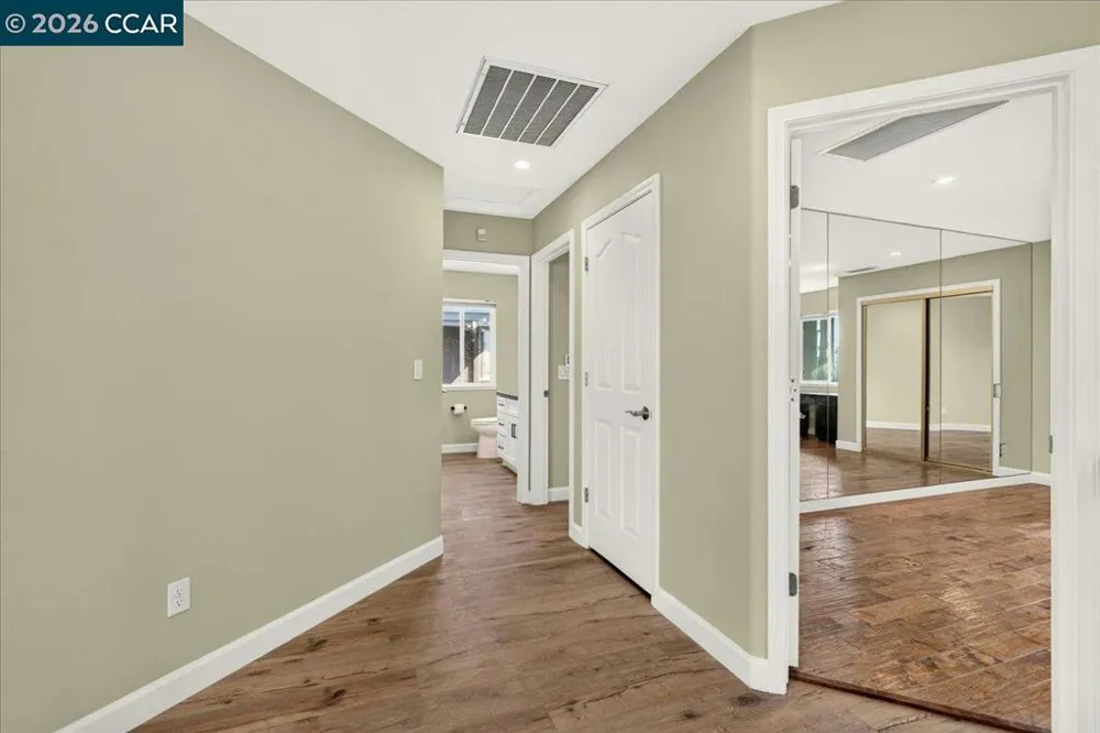 4880 Discovery Pt Discovery Bay, CA 94505