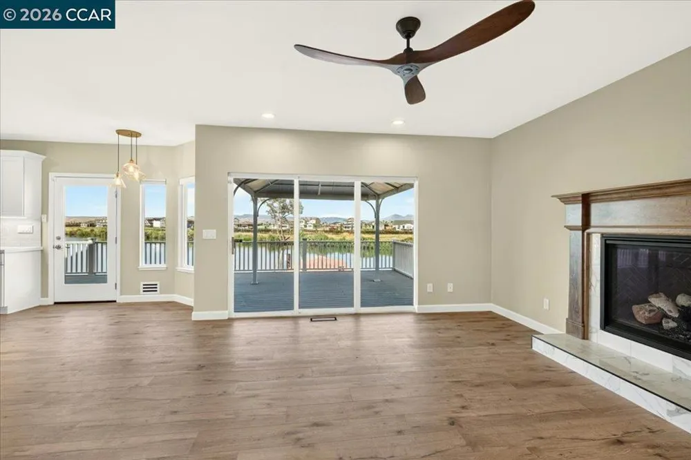 4880 Discovery Pt Discovery Bay, CA 94505