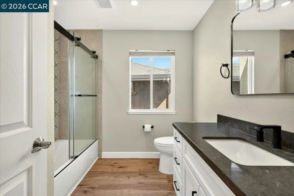 4880 Discovery Pt Discovery Bay, CA 94505