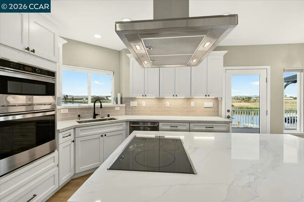 4880 Discovery Pt Discovery Bay, CA 94505